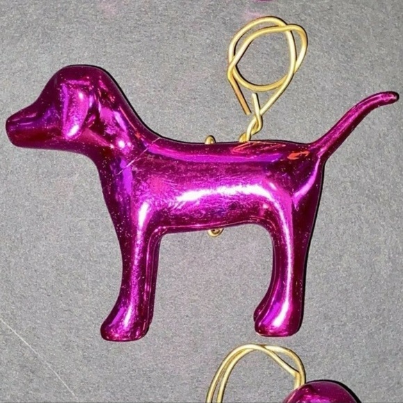 ✨ RARE VICTORIA'S SECRET STORE PROP VICTORIA’S SECRET CHRISTMAS TREE VS PINK✨ - Picture 5 of 6